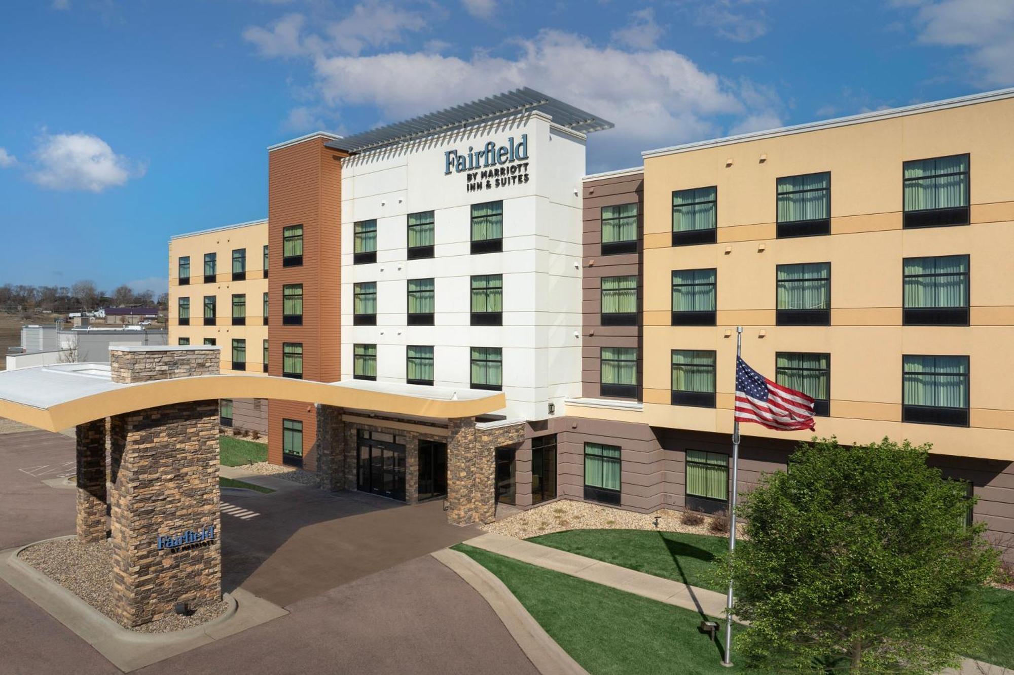 Fairfield Inn & Suites By Marriott Sioux Falls Airport Esterno foto